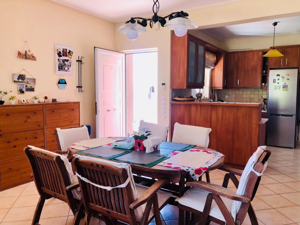 Chloe'S Sunrise Beach House Villa Athene Buitenkant foto